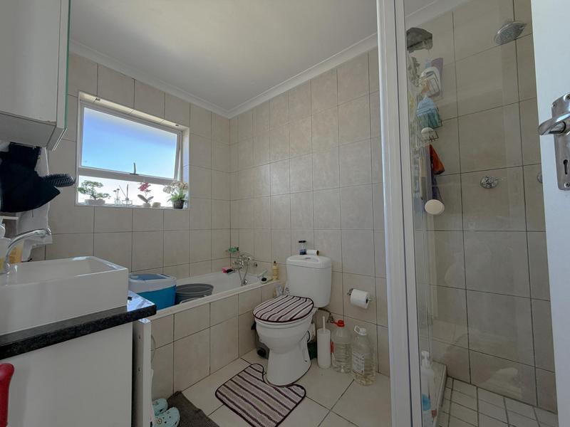 2 Bedroom Property for Sale in Costa Da Gama Western Cape